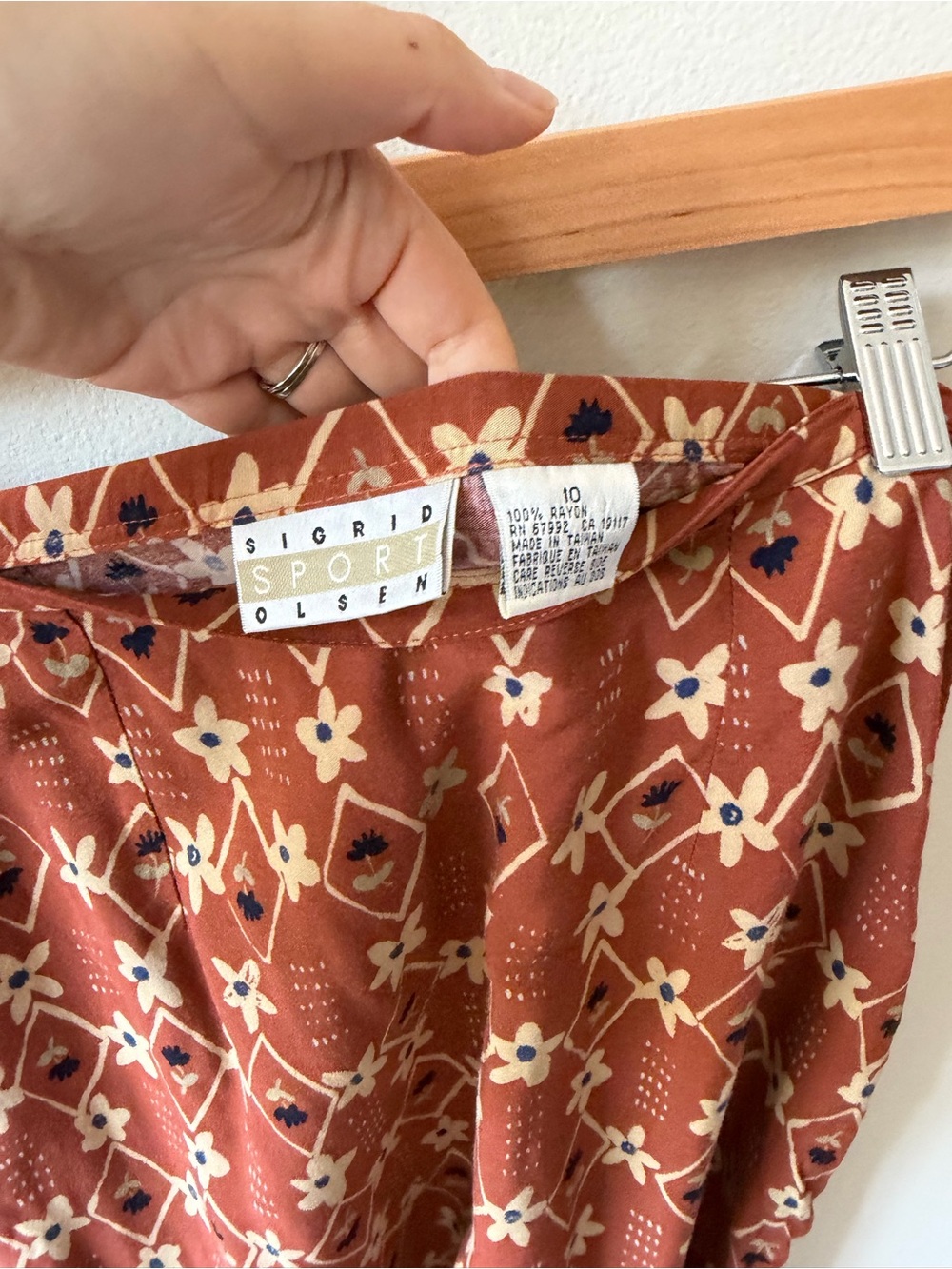 Vintage Sigrid Olsen Embroidered Rust Floral Midi Skirt - Picture 6 of 8